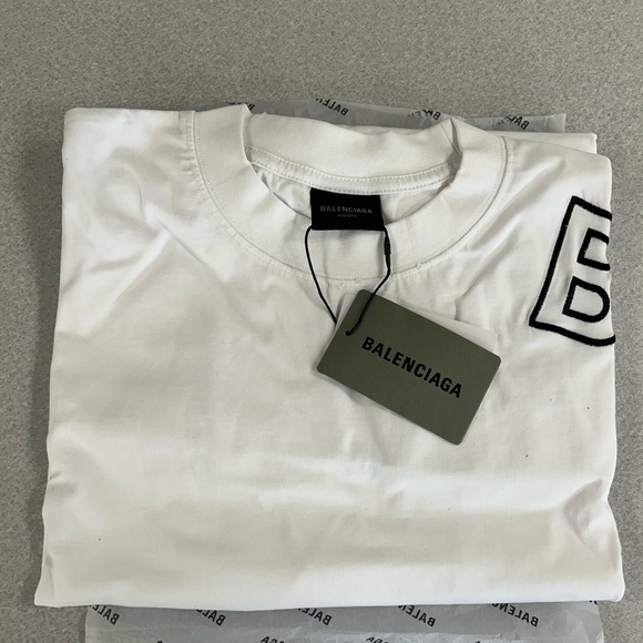 Balenciaga Oversized BB Logo Long Sleeve Shirt White/Black – Size L (Fits XXL) - Picture 4 of 15